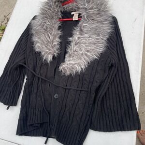 Covington Acrylic Sweater, Women's‎ Xl Vest, gray faux fur neck line belt
